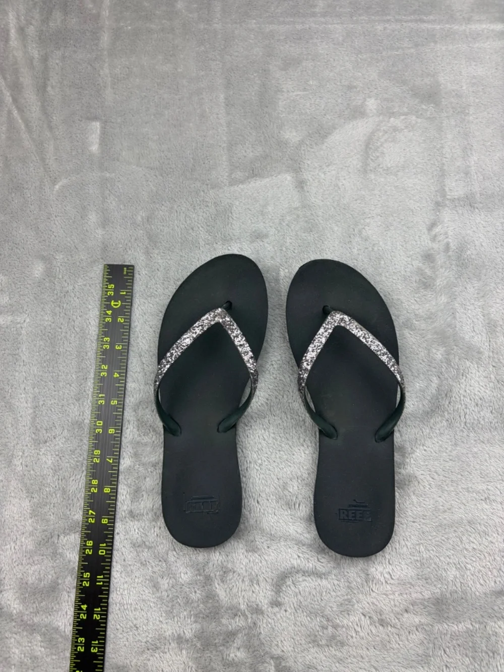 Reef Flip-Flop Sandals Women's Size 6-7 - Picture 9 of 12